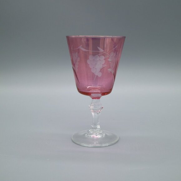 Crystal Amethyst Cranberry 5" Wine Glasses Grapes Vine Pattern | Aperitif - Picture 2 of 6